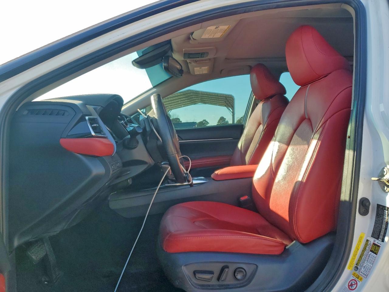 2018 TOYOTA CAMRY XSE photo 7