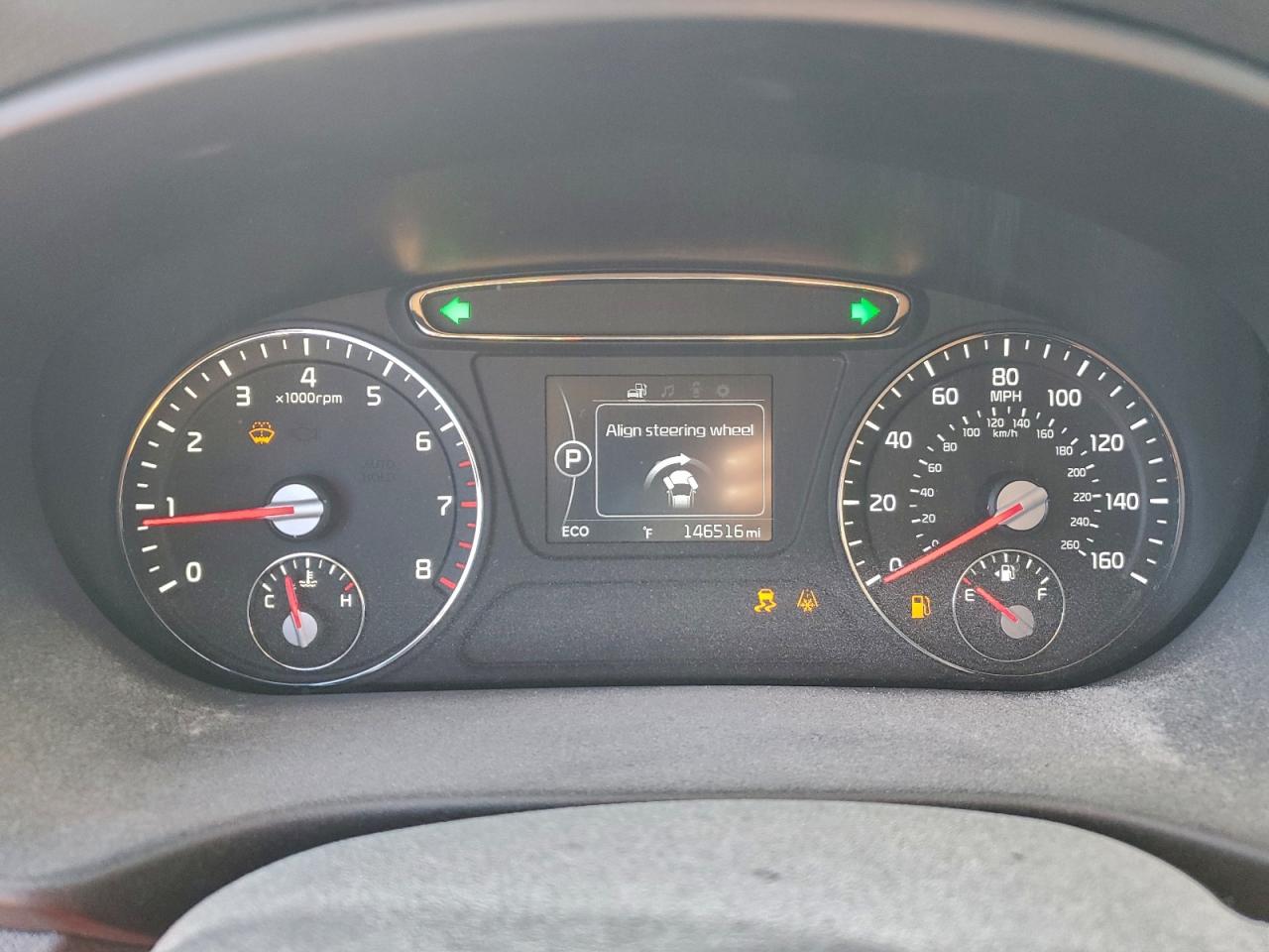 2016 KIA SORENTO LX photo 9