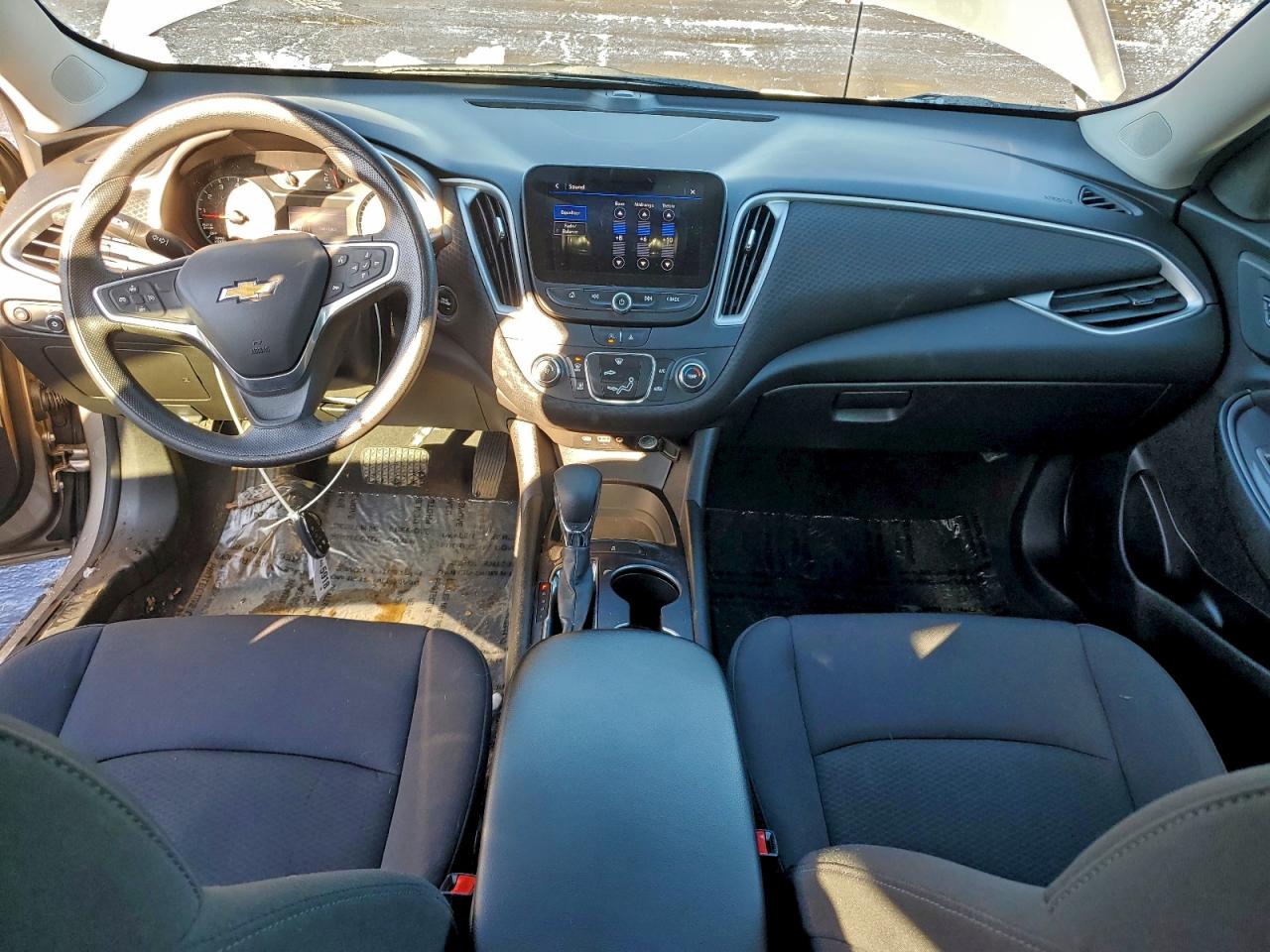 2022 CHEVROLET MALIBU LS photo 8