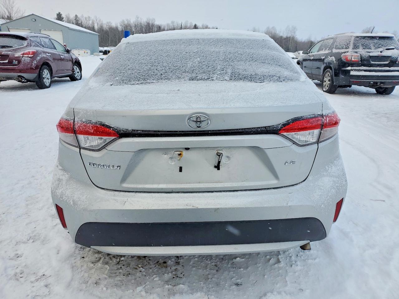 2022 TOYOTA COROLLA LE photo 6