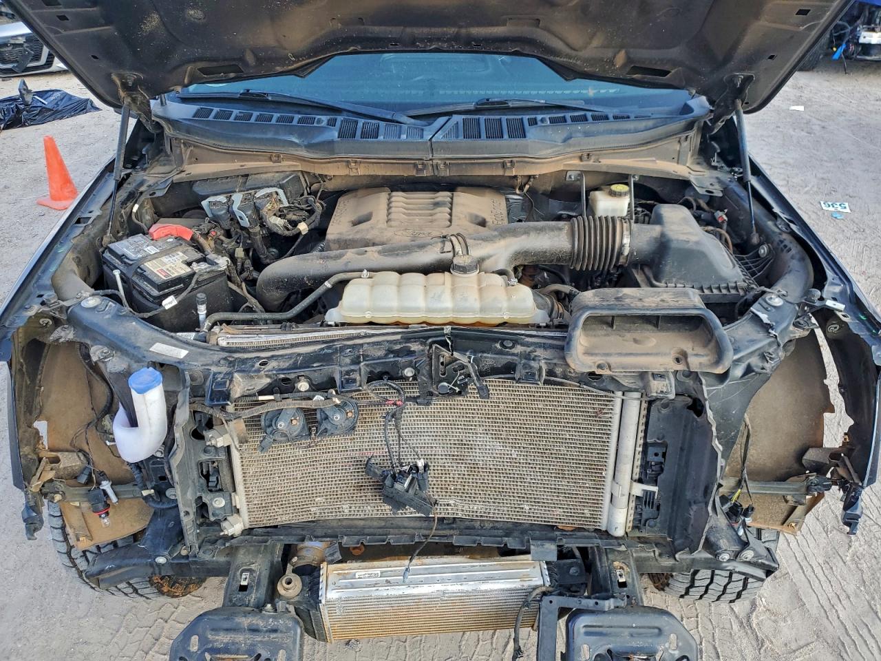 2022 FORD F150 SUPERCREW photo 11
