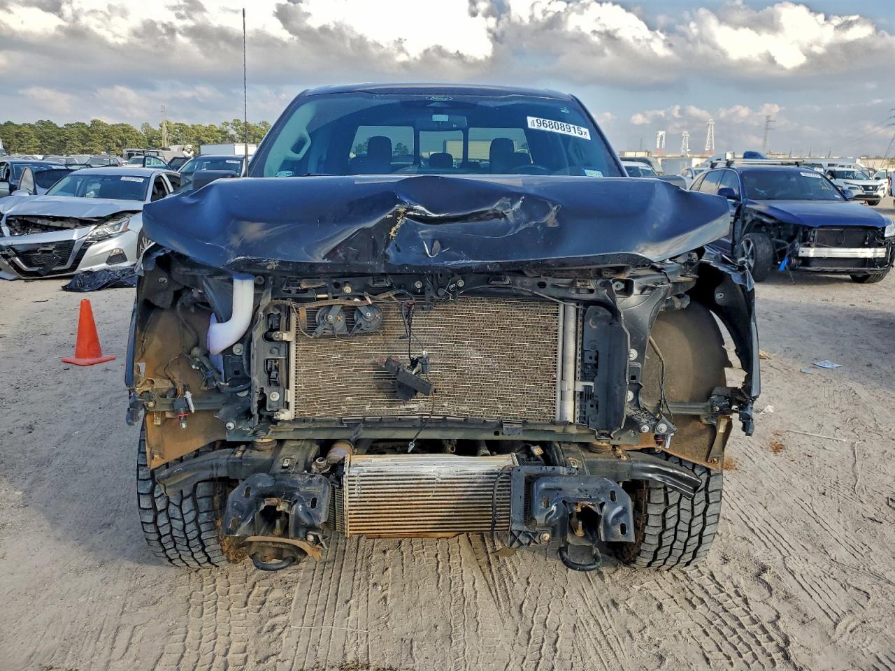 2022 FORD F150 SUPERCREW photo 5