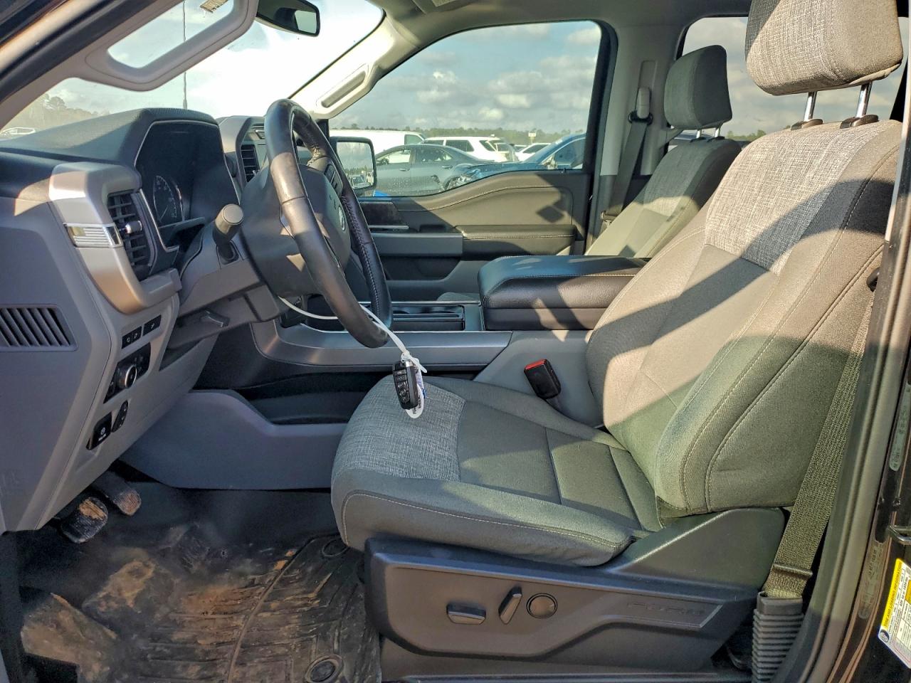 2022 FORD F150 SUPERCREW photo 7