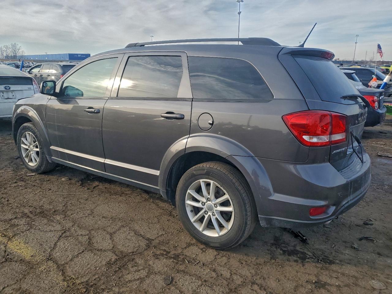 2017 DODGE JOURNEY SXT photo 2