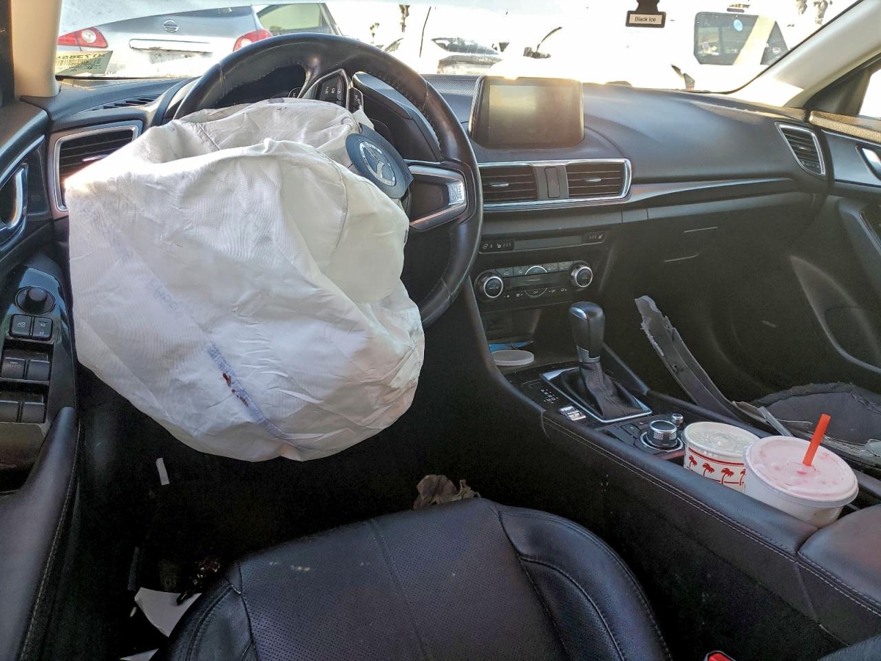 2018 MAZDA 3 GRAND TOURING photo 8