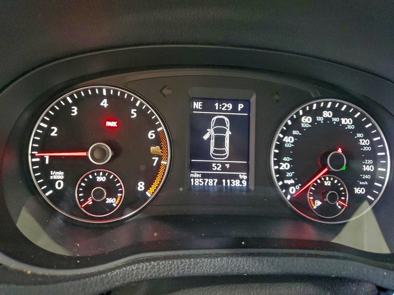 2012 VOLKSWAGEN PASSAT SE photo 9