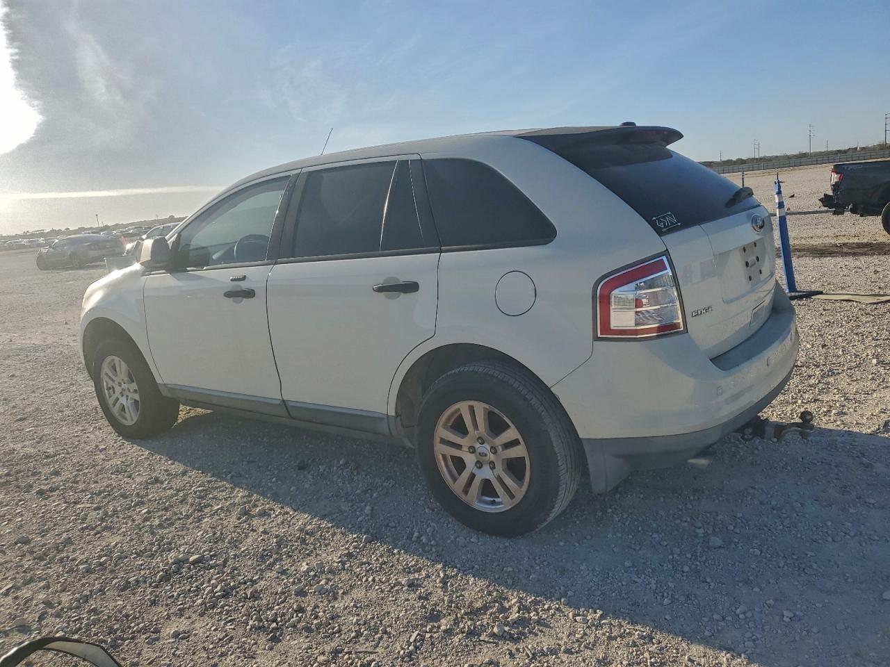 2010 FORD EDGE SE photo 2