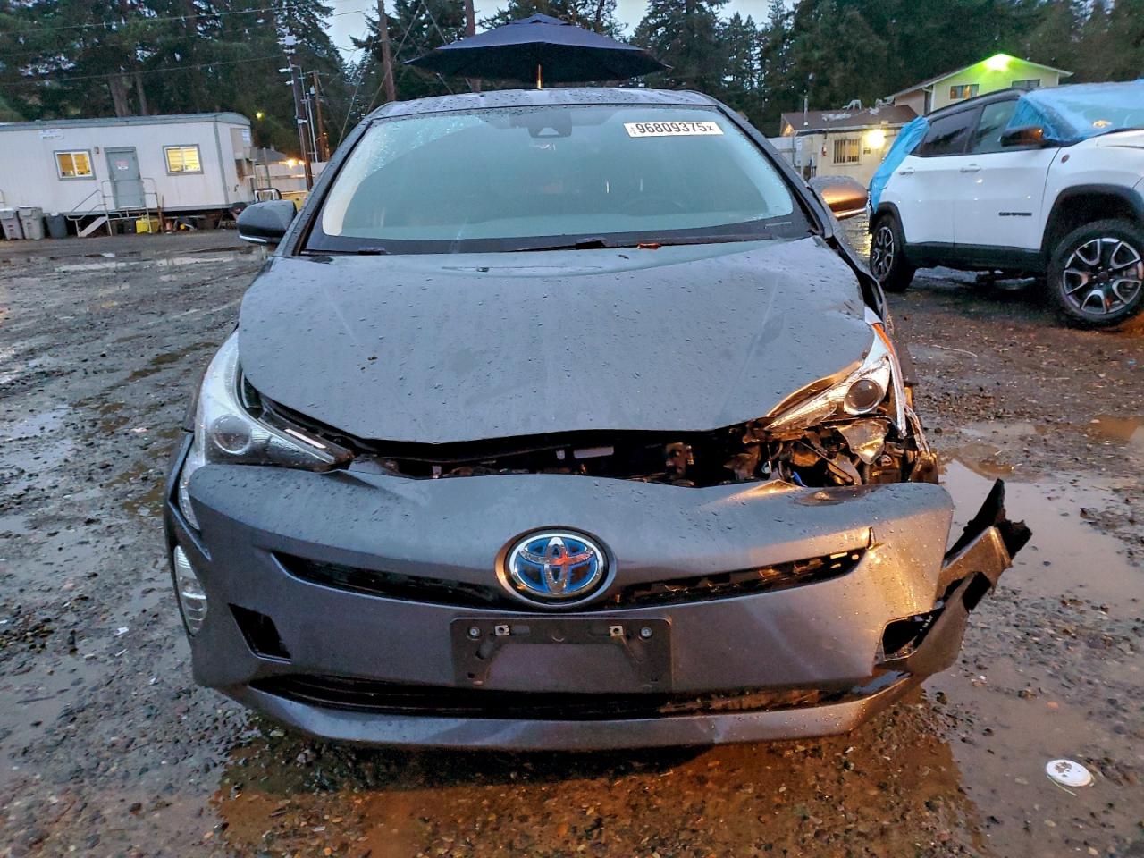 2016 TOYOTA PRIUS THREE TOURING photo 5