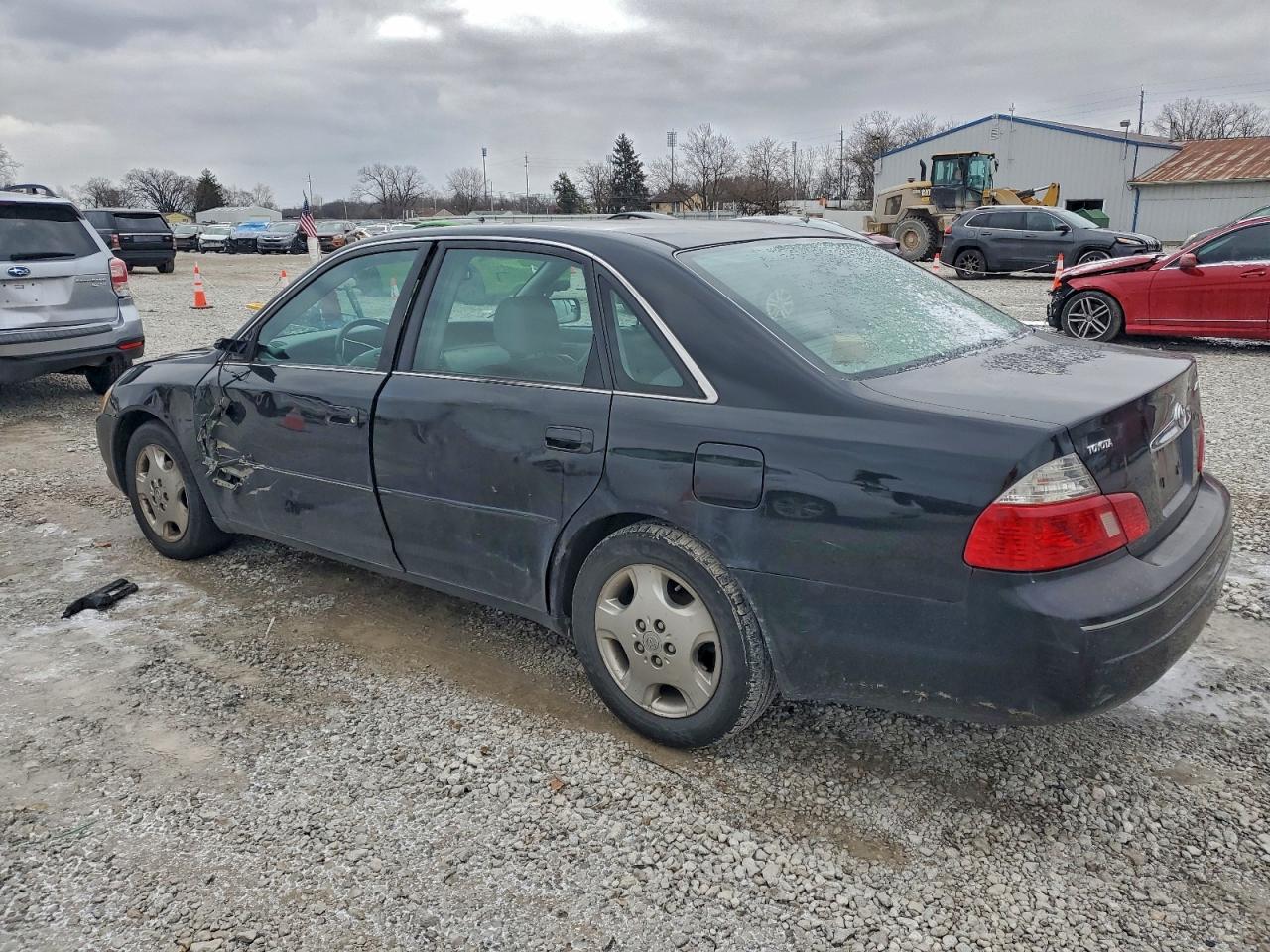 2003 TOYOTA AVALON XL photo 2