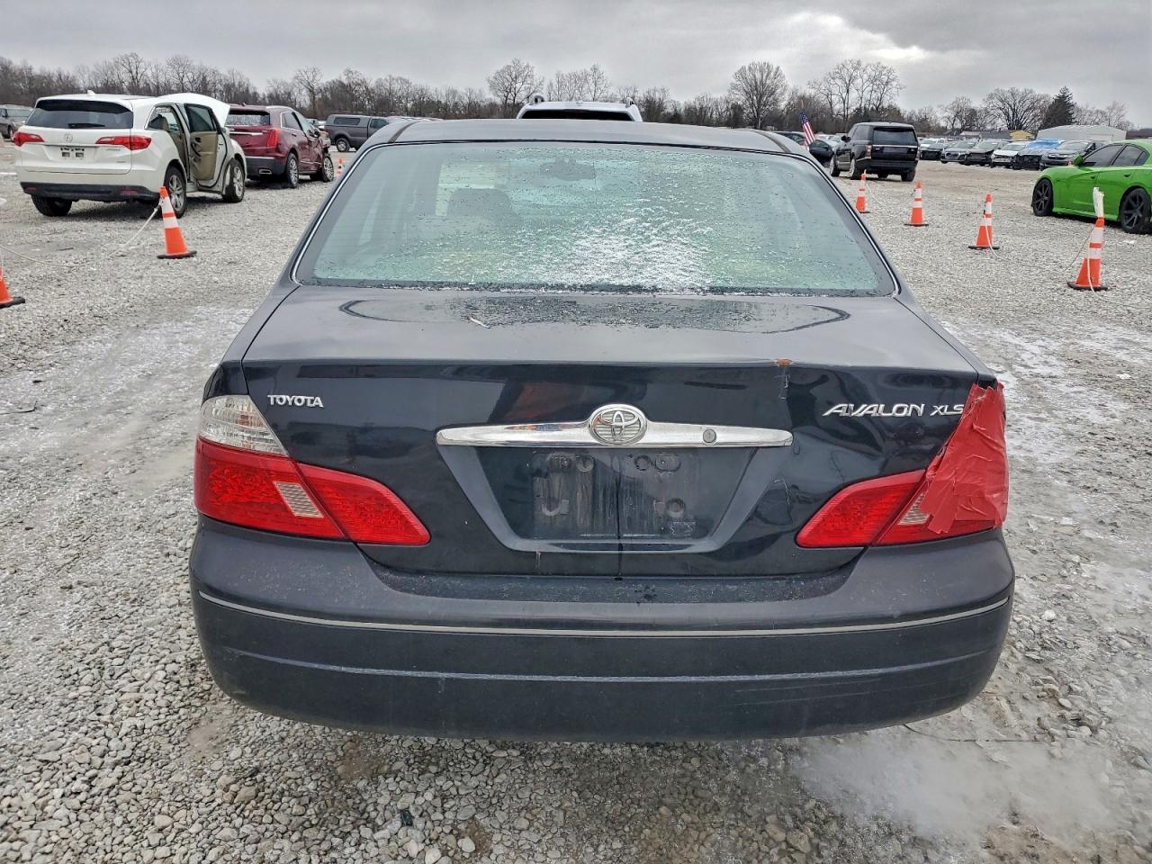 2003 TOYOTA AVALON XL photo 6