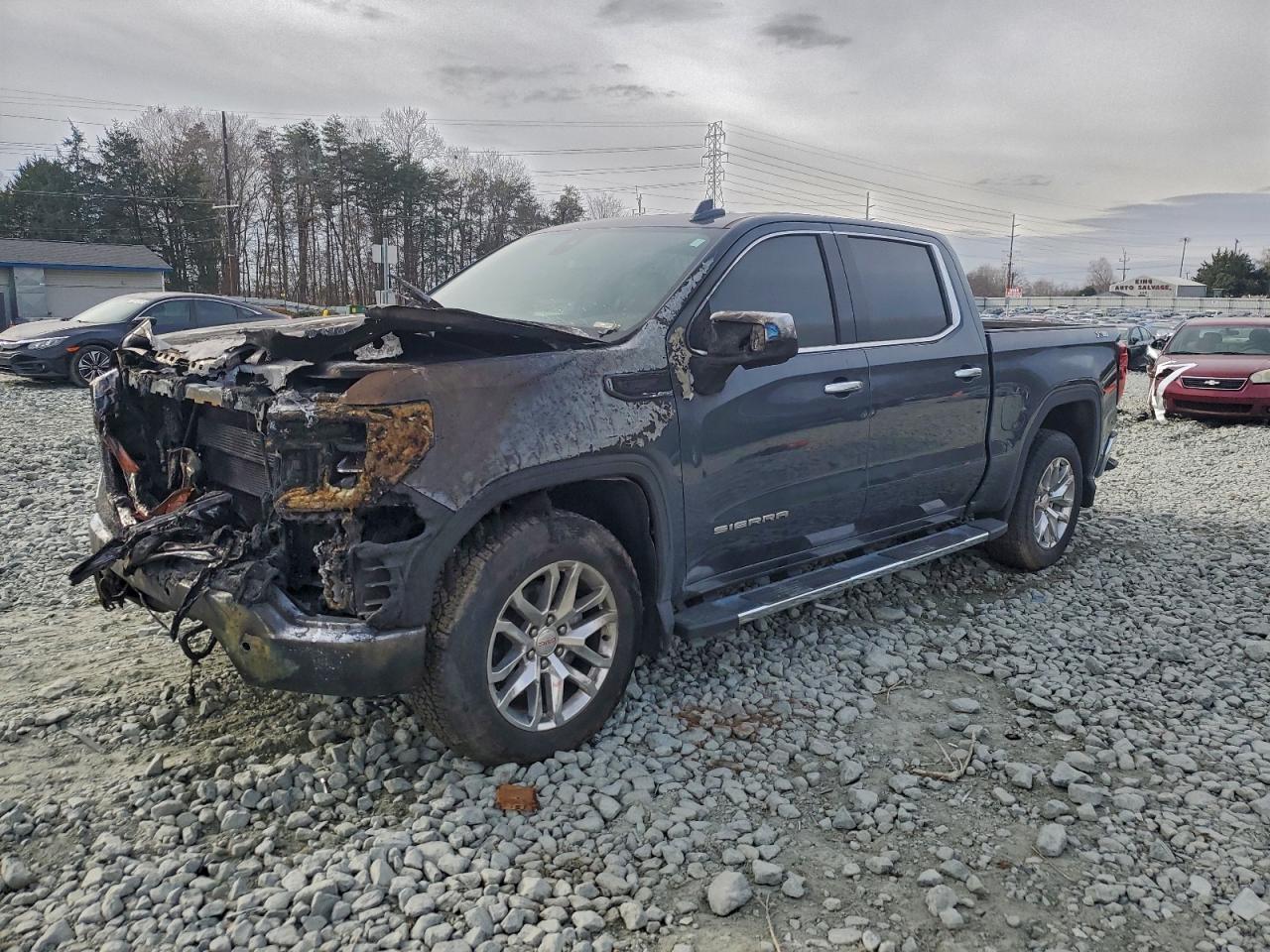 2021 GMC SIERRA