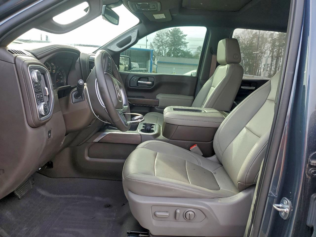 2021 GMC SIERRA K1500 SLT photo 7