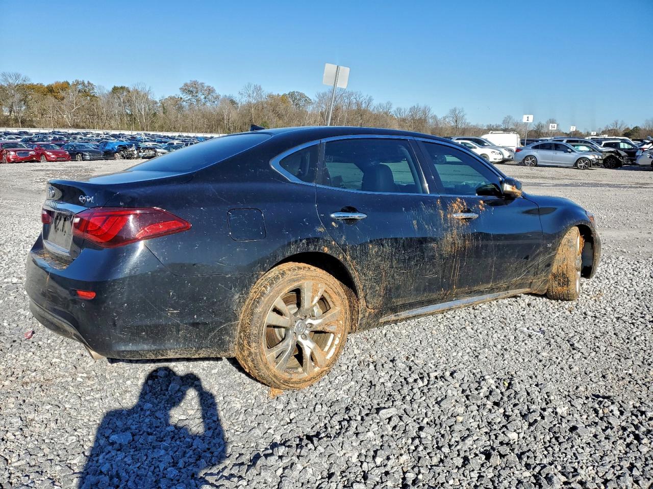 2015 INFINITI Q70L 3.7 photo 5