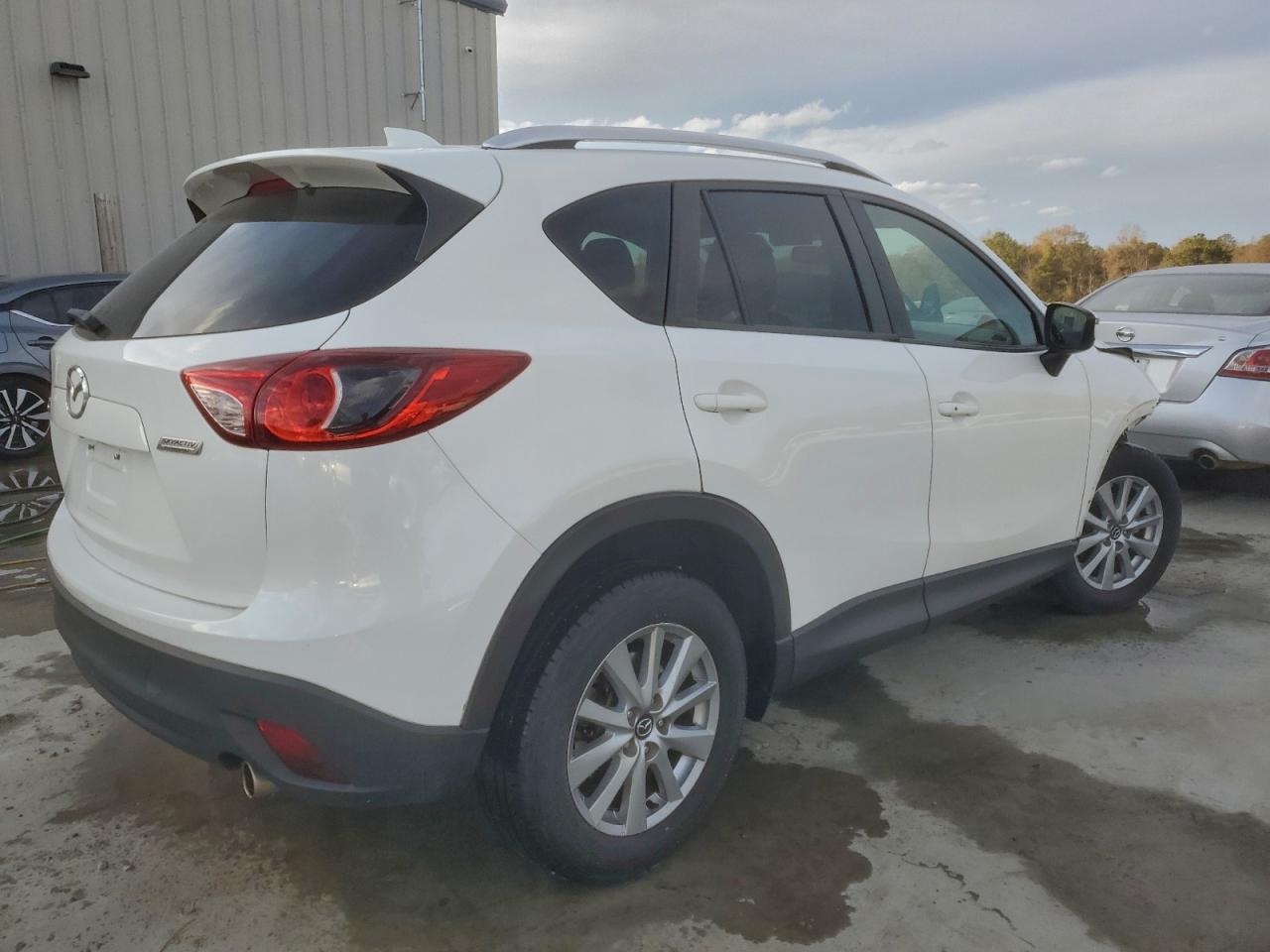 2015 MAZDA CX-5 TOURING photo 3