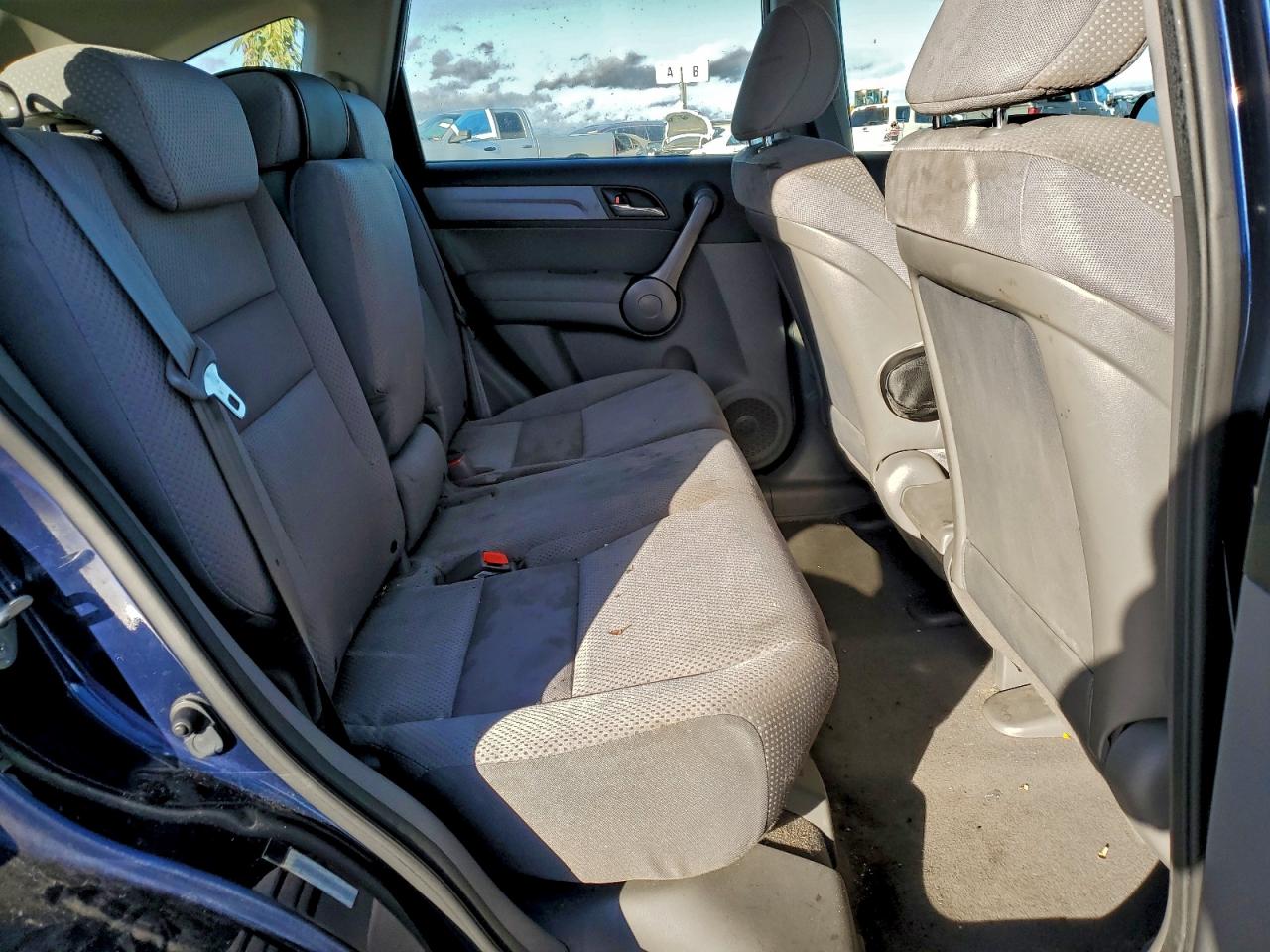 2008 HONDA CR-V LX photo 11