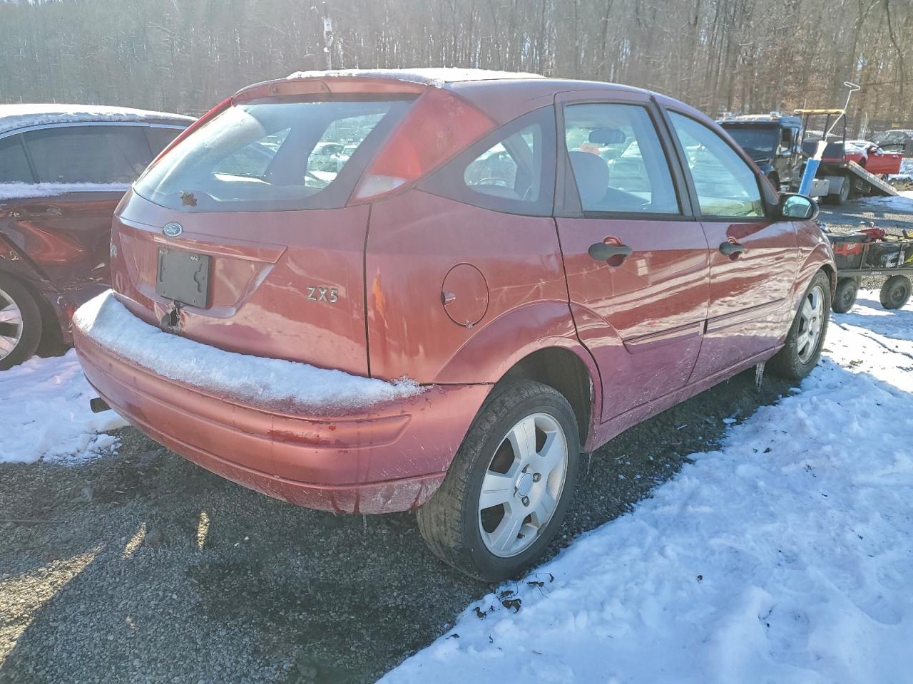 2004 FORD FOCUS ZX5 photo 3