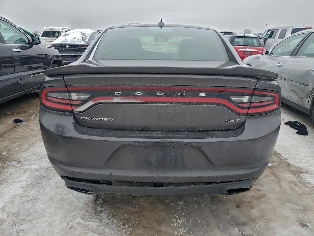 2015 DODGE CHARGER SXT photo 6