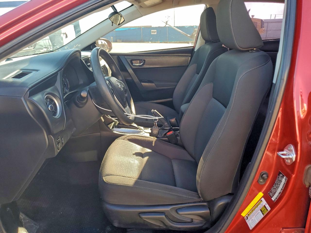 2018 TOYOTA COROLLA L photo 7