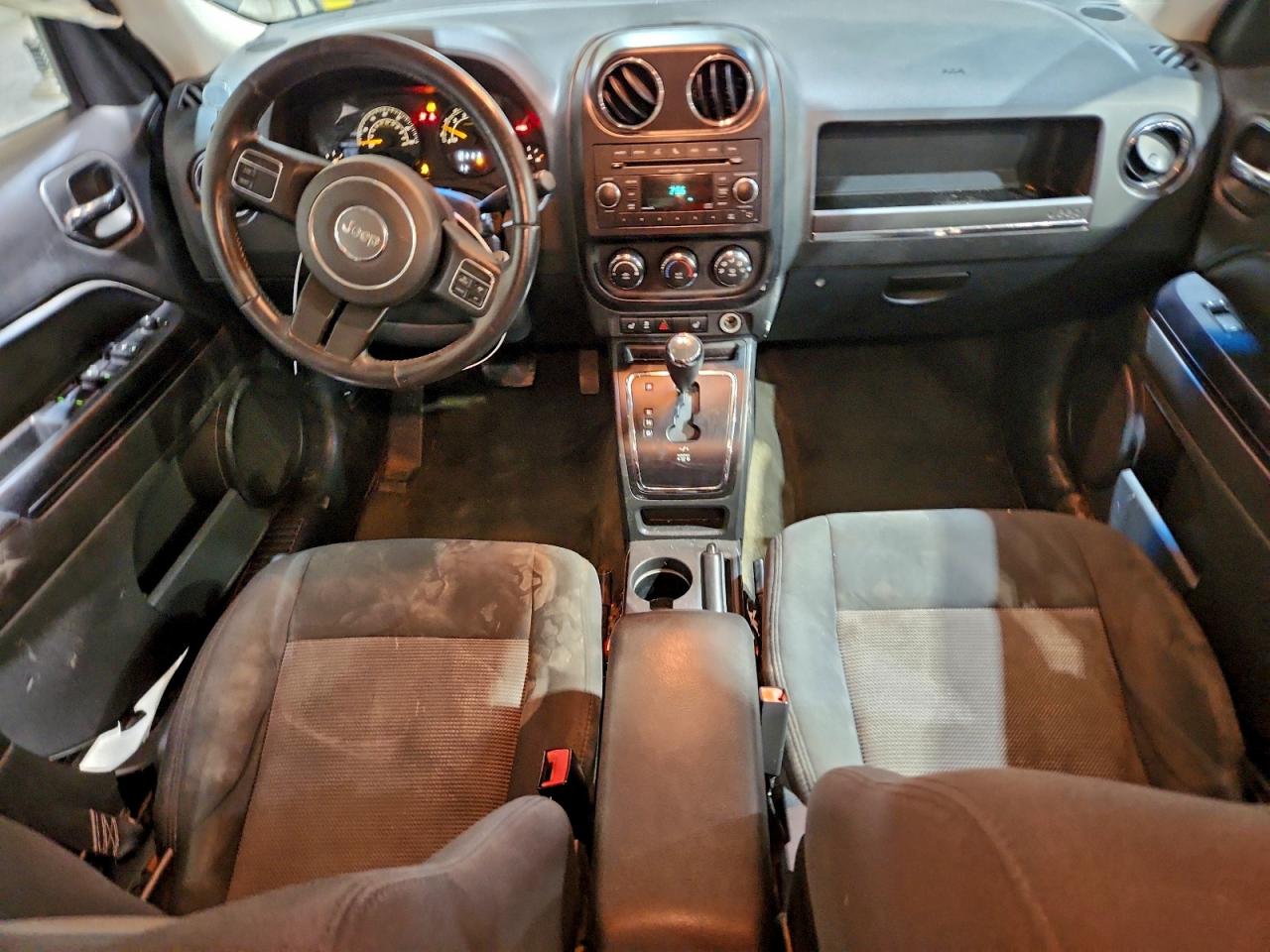 2014 JEEP PATRIOT LATITUDE photo 8