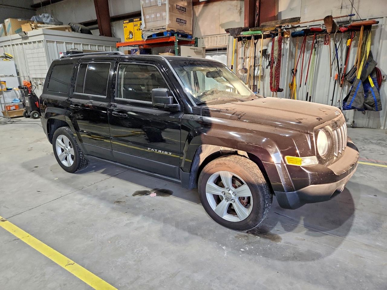2014 JEEP PATRIOT LATITUDE photo 4