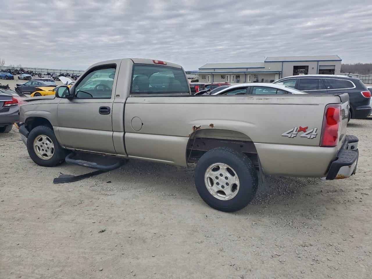 2003 CHEVROLET SILVERADO K1500 photo 3
