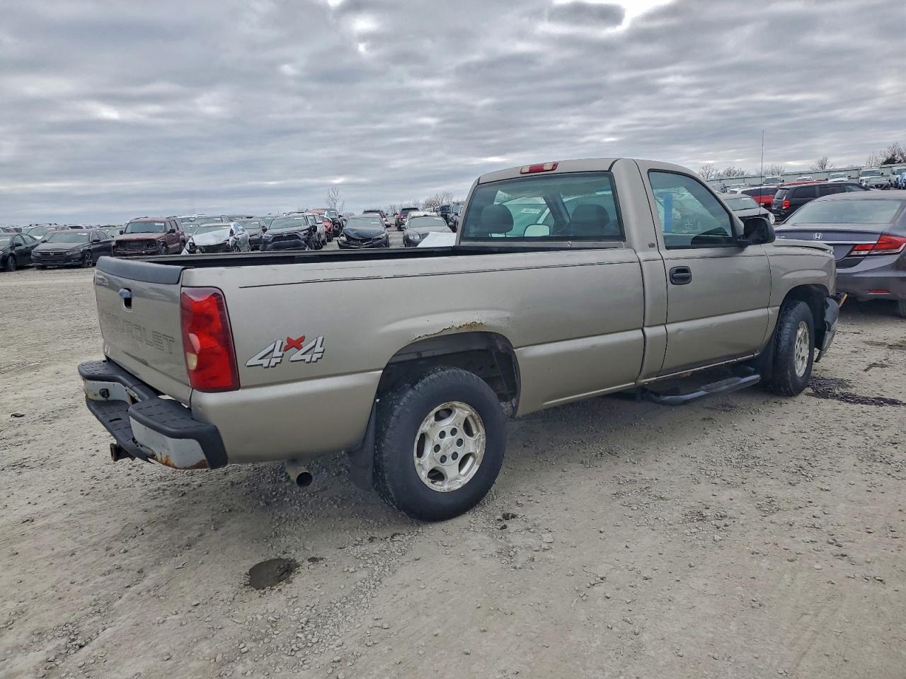 2003 CHEVROLET SILVERADO K1500 photo 5