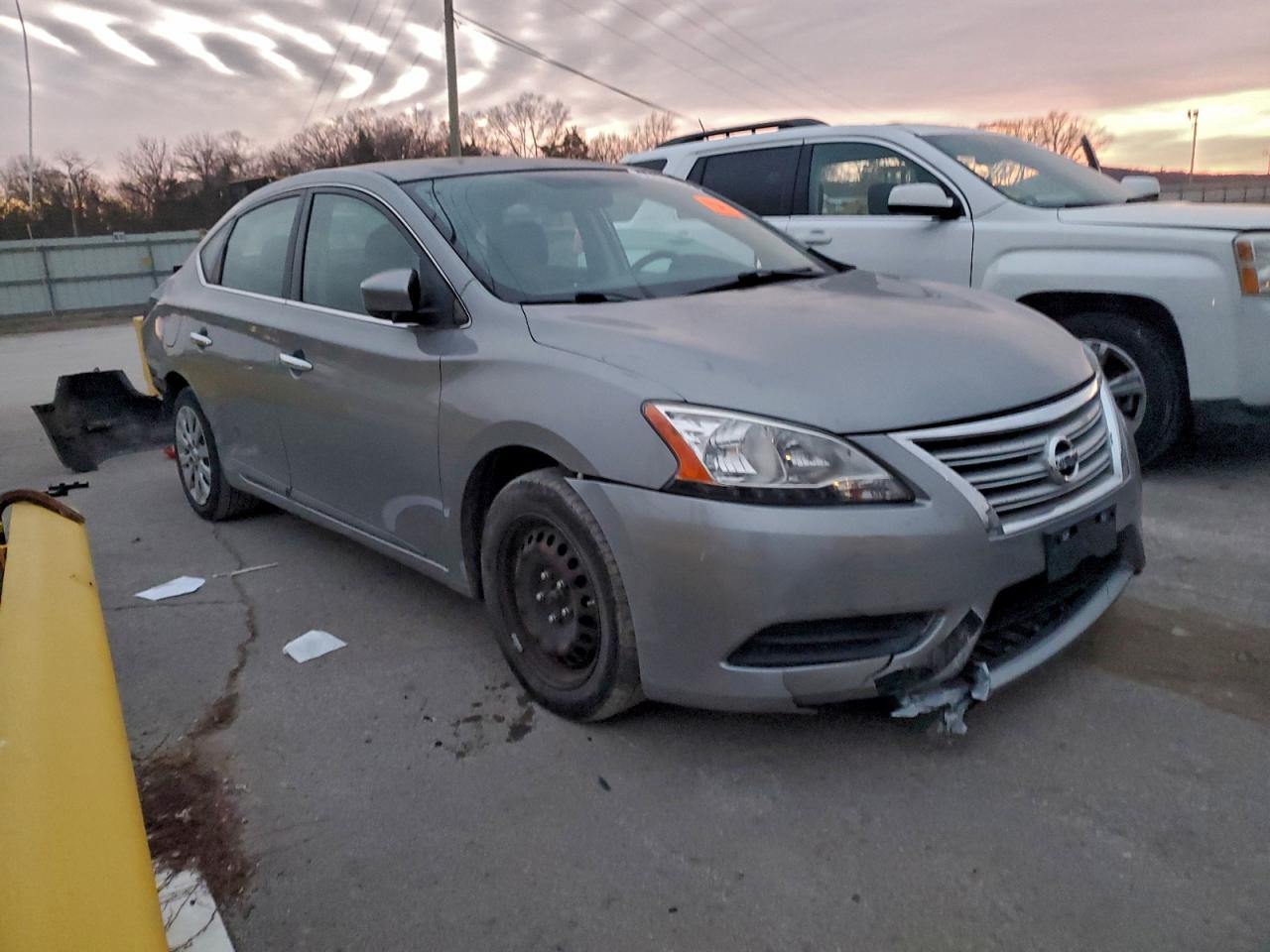 2014 NISSAN SENTRA S photo 4