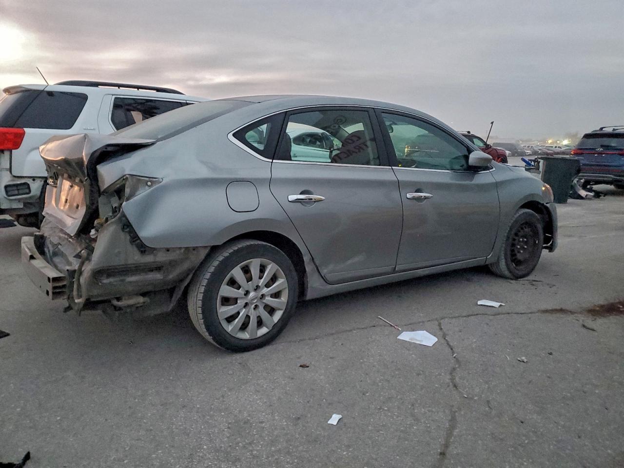 2014 NISSAN SENTRA S photo 3