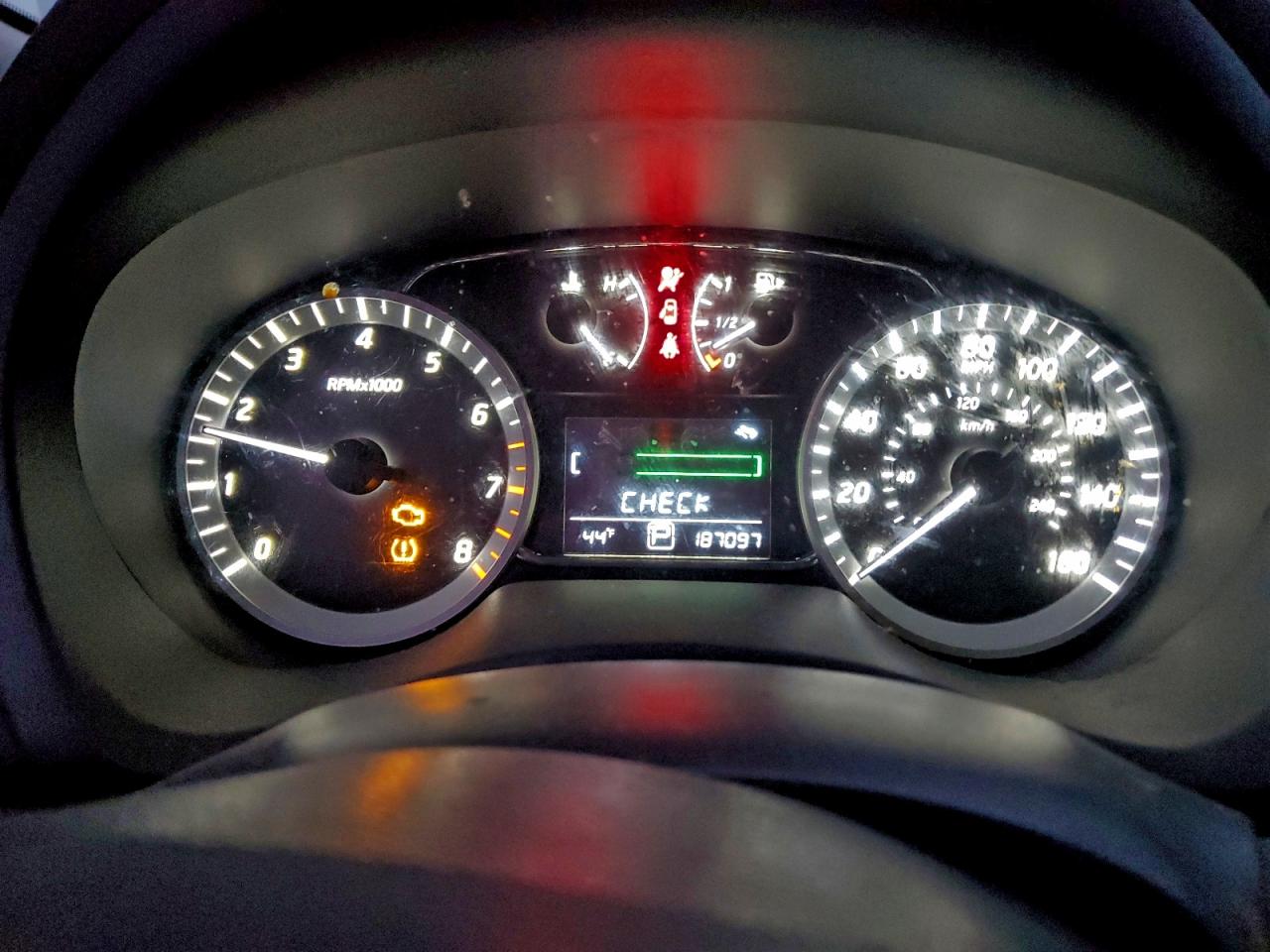 2014 NISSAN SENTRA S photo 9
