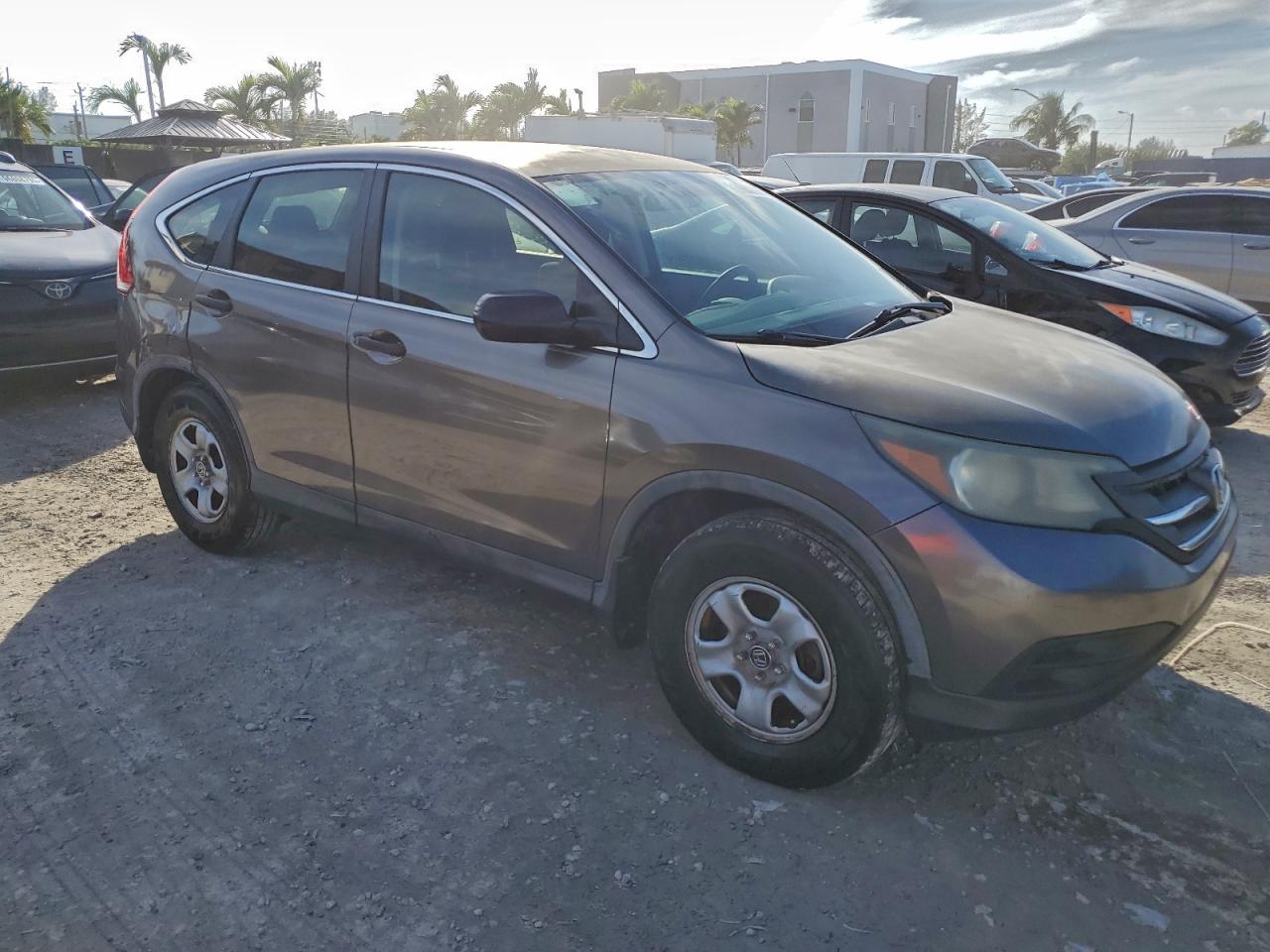 2012 HONDA CR-V LX photo 4
