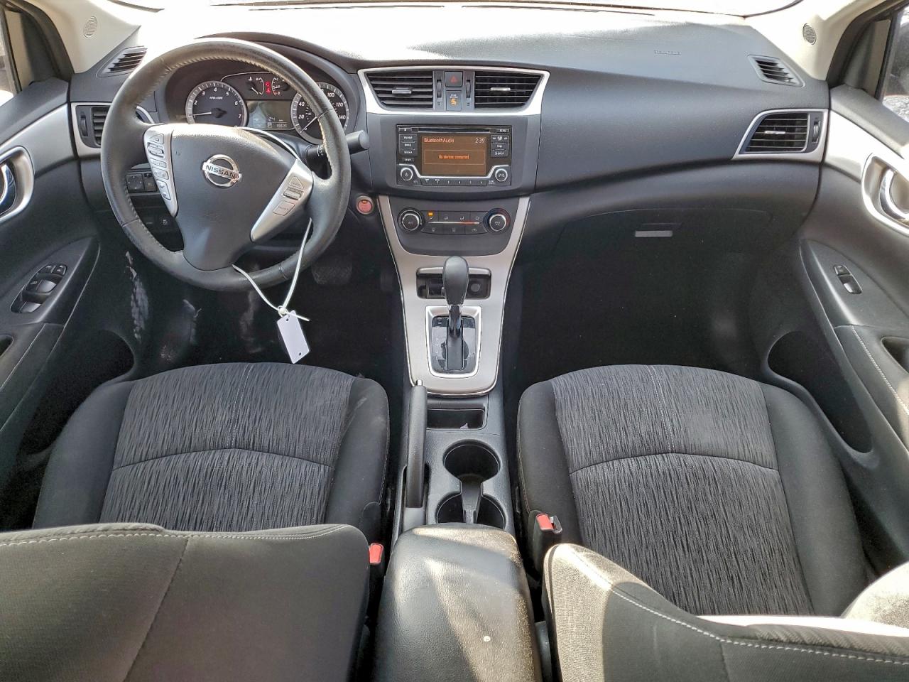 2015 NISSAN SENTRA S photo 8