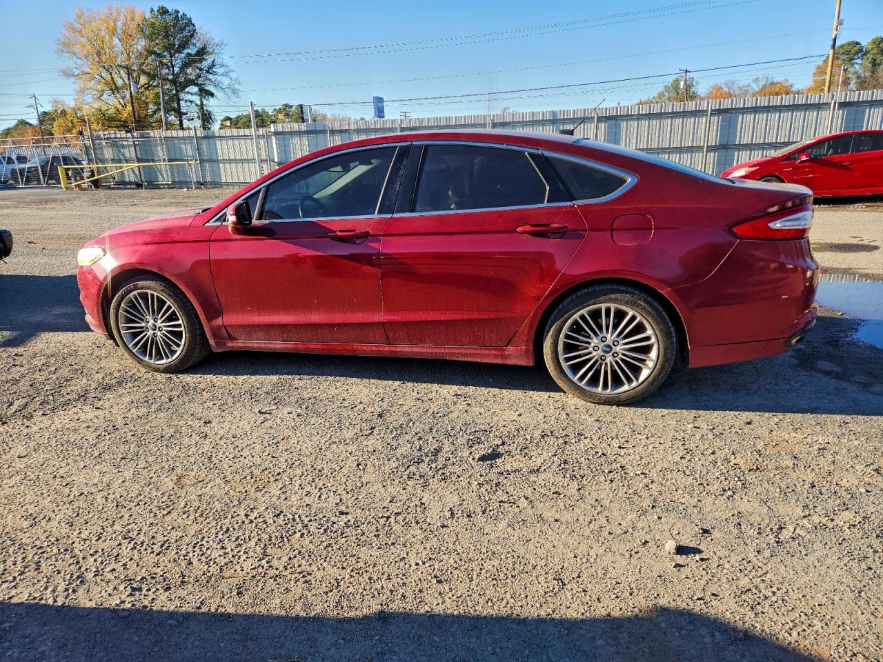 2013 FORD FUSION SE photo 2