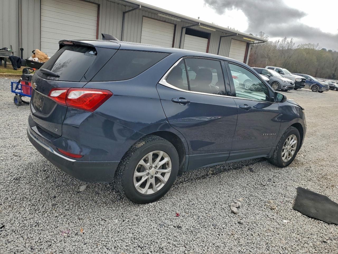 2018 CHEVROLET EQUINOX LT photo 3