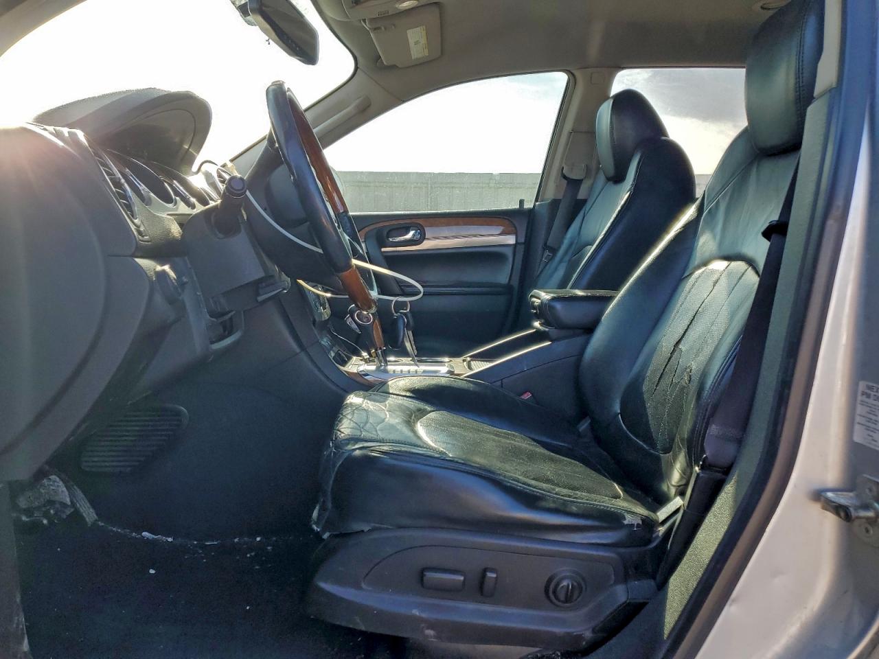 2010 BUICK ENCLAVE CXL photo 7