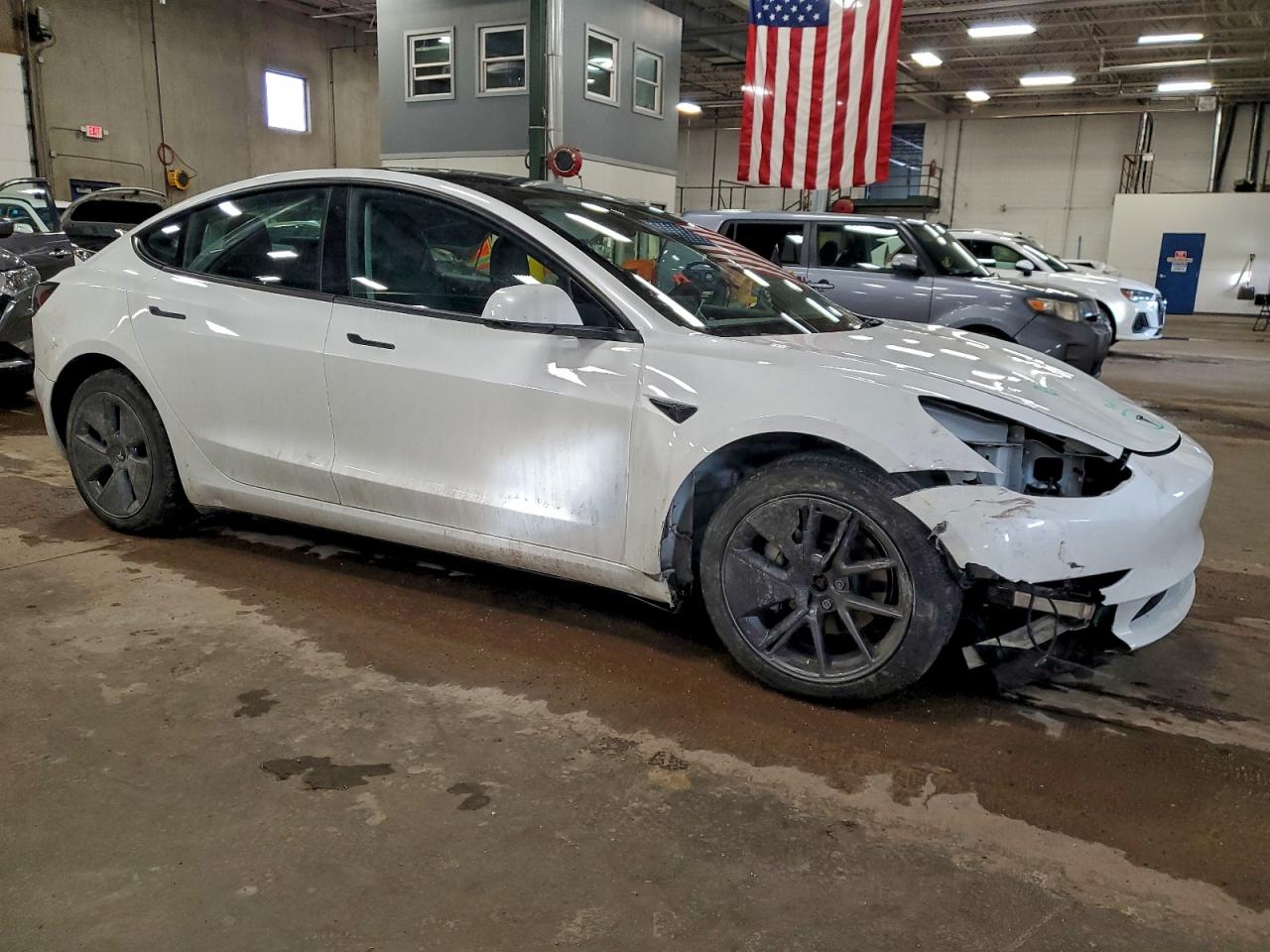 2022 TESLA MODEL 3 photo 4