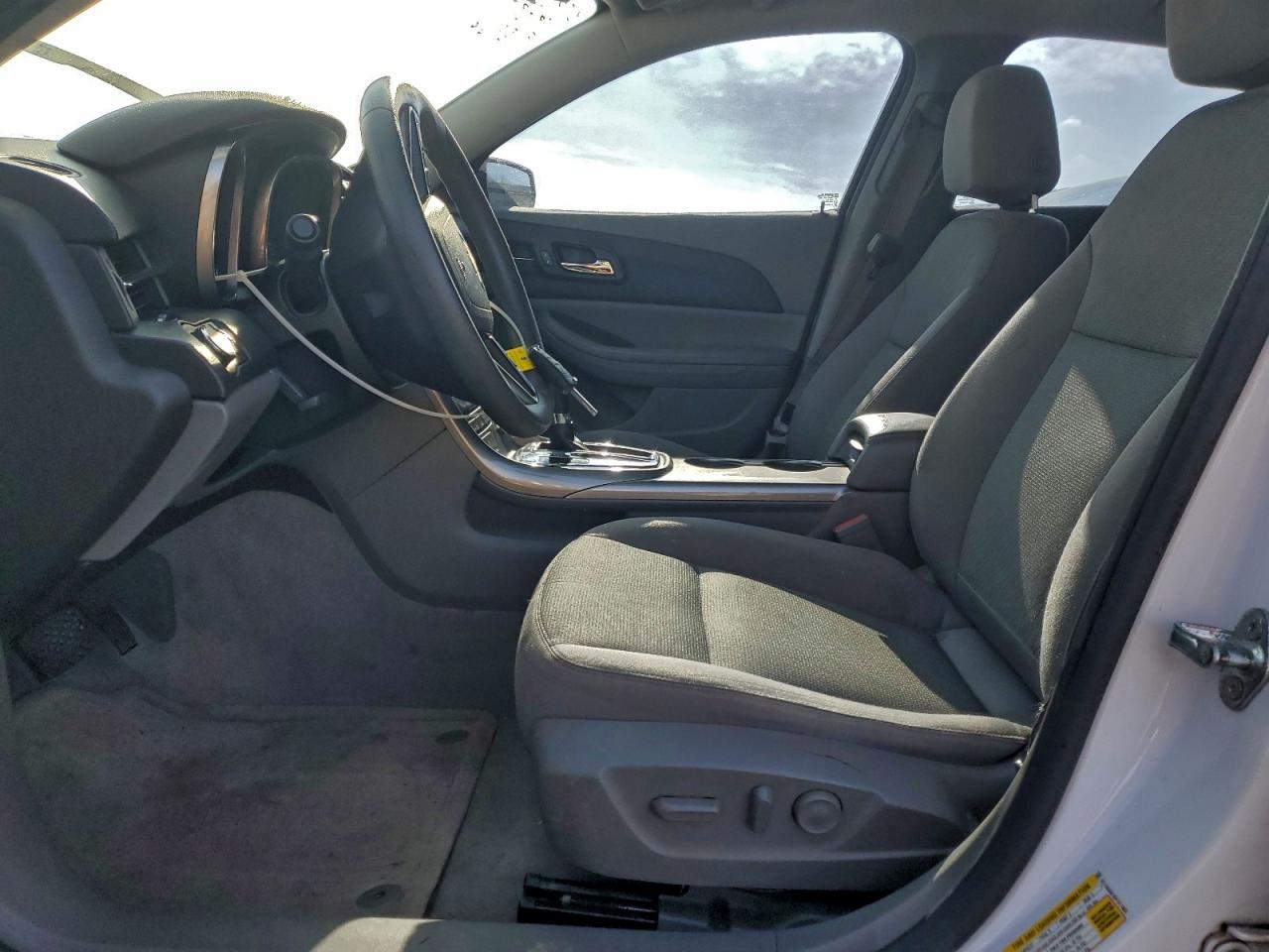 2013 CHEVROLET MALIBU LS photo 7