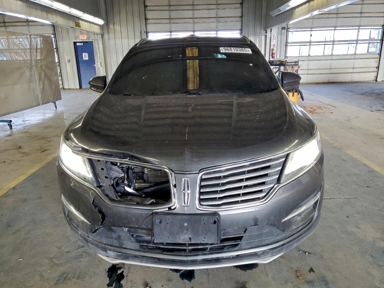 2017 LINCOLN MKC PREMIERE photo 5
