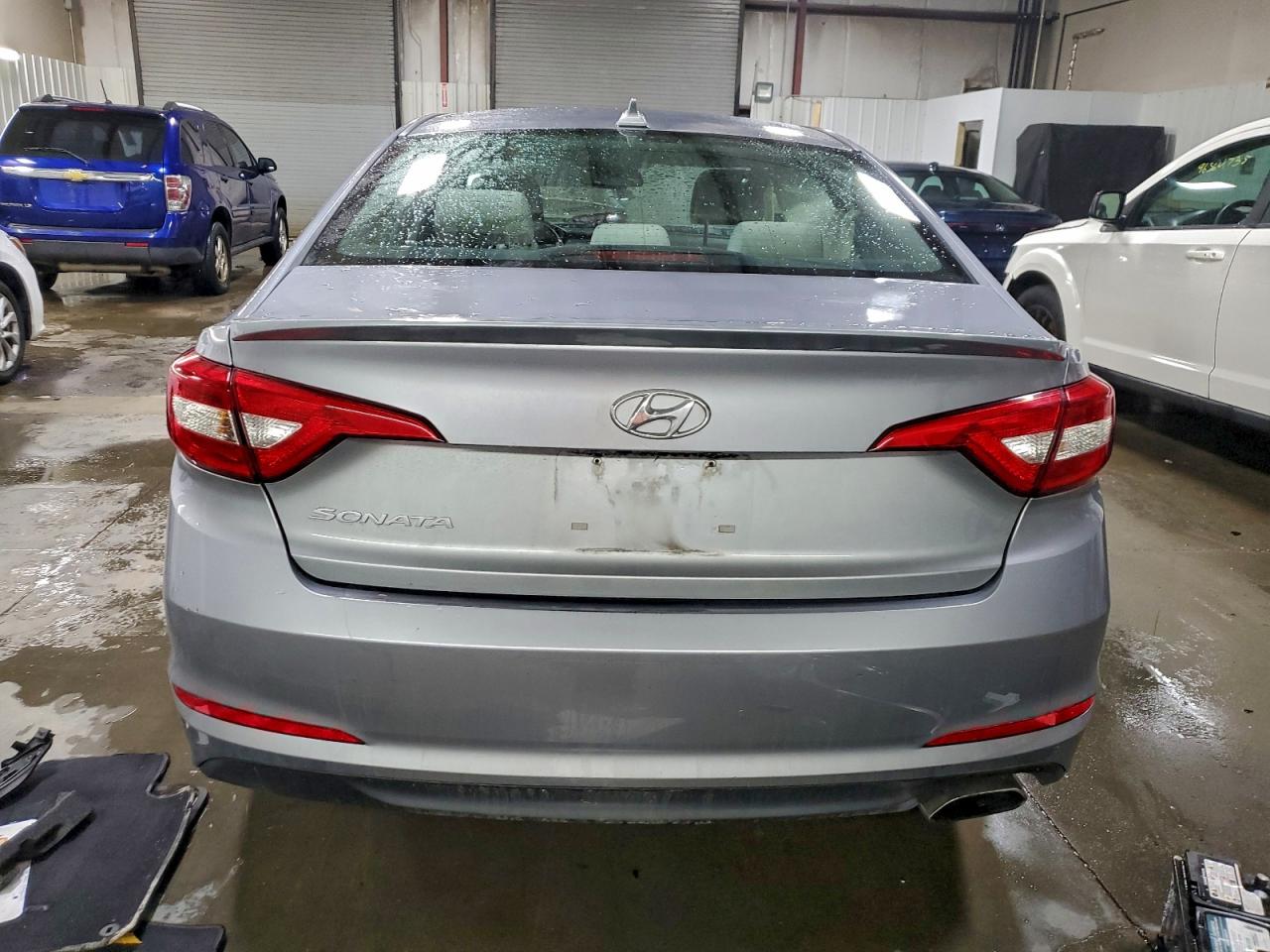 2016 HYUNDAI SONATA SE photo 6