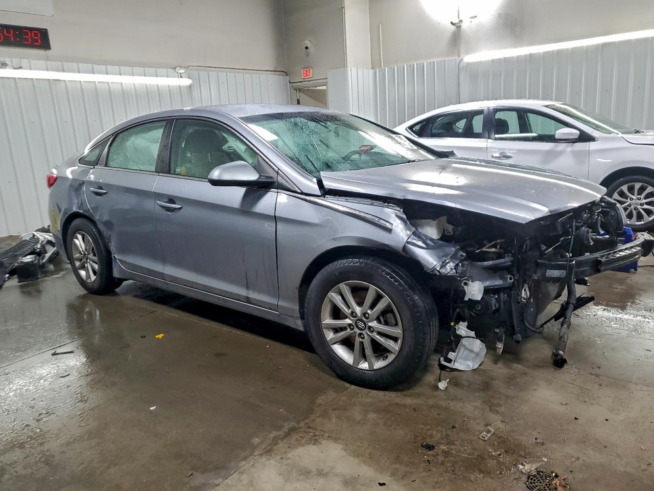 2016 HYUNDAI SONATA SE photo 4