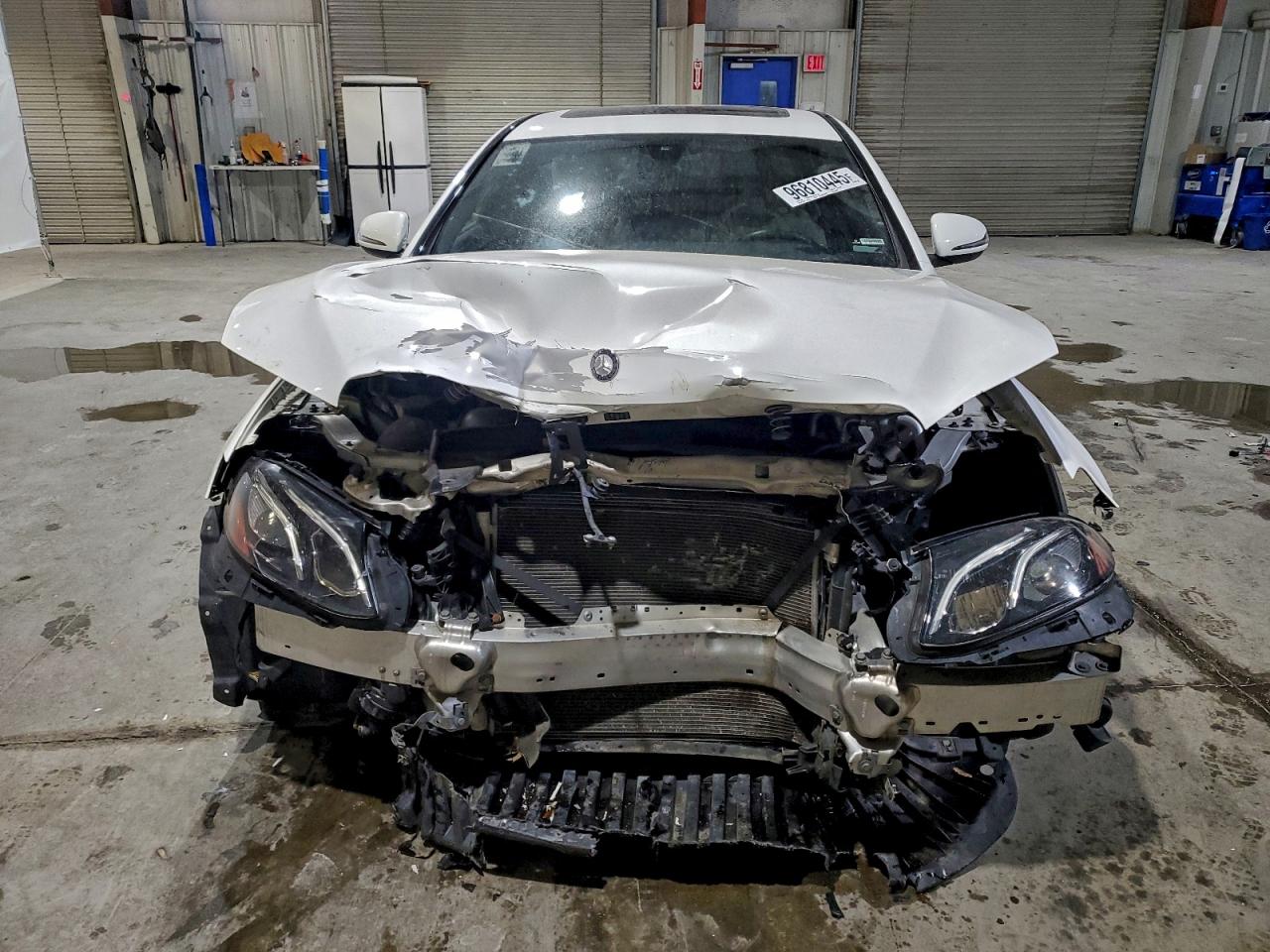 2017 MERCEDES-BENZ E 300 photo 5