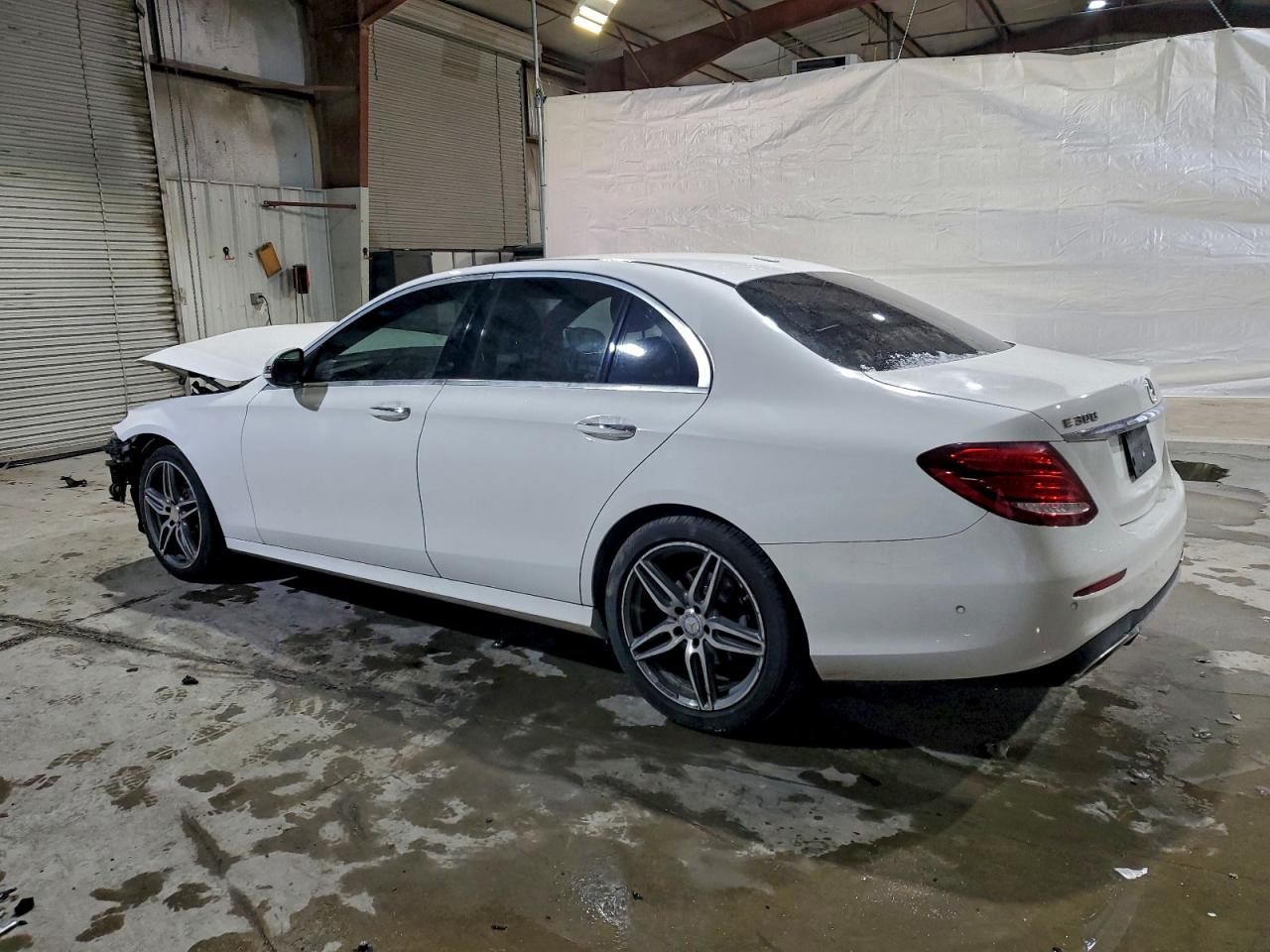 2017 MERCEDES-BENZ E 300 photo 2