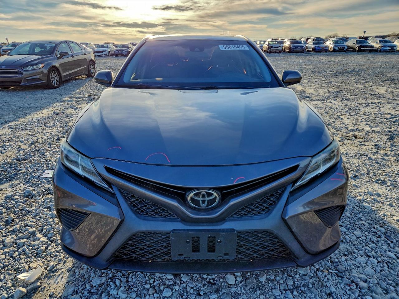 2019 TOYOTA CAMRY L photo 5
