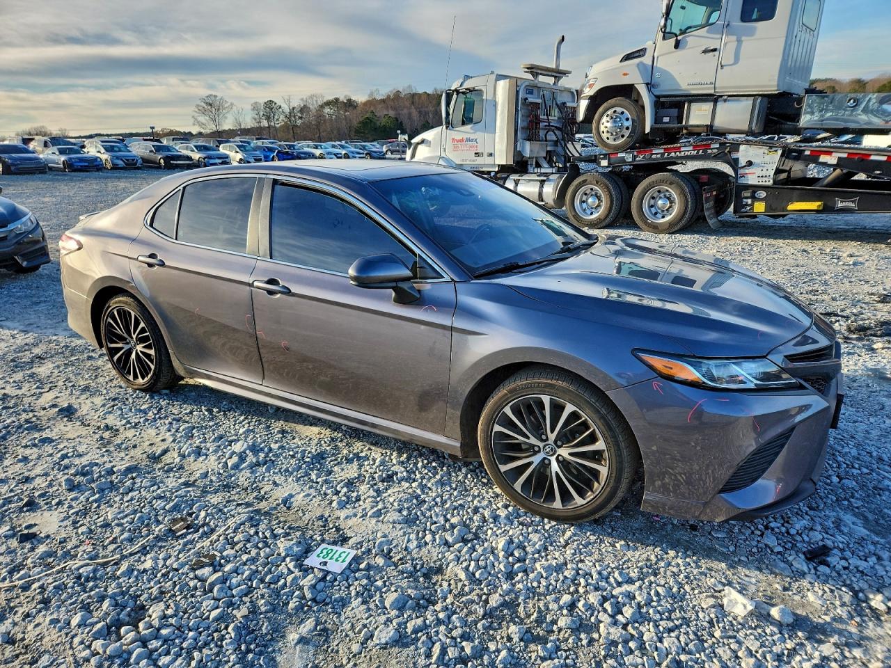 2019 TOYOTA CAMRY L photo 4