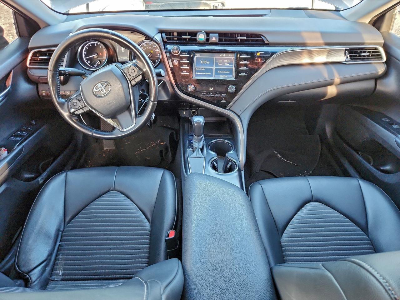 2019 TOYOTA CAMRY L photo 8