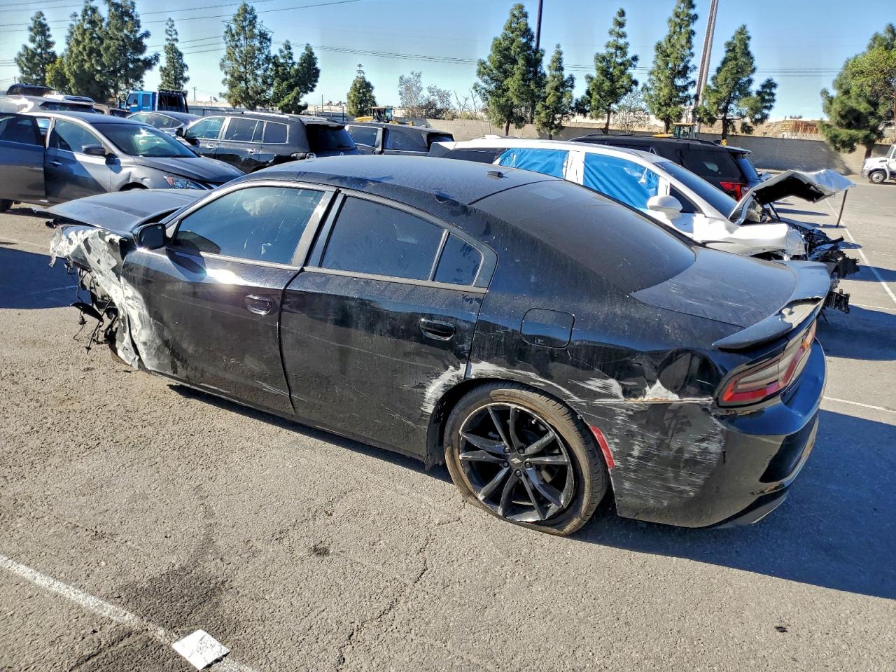 2018 DODGE CHARGER SXT photo 2