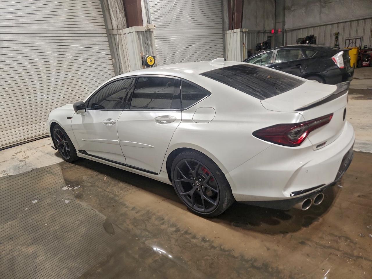 2023 ACURA TLX TYPE S photo 2