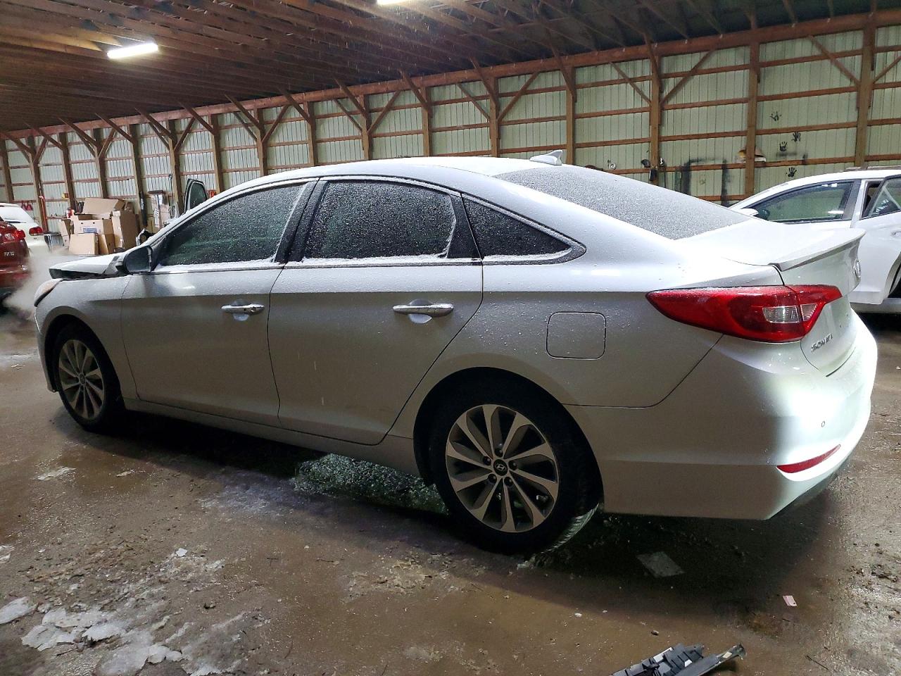 2016 HYUNDAI SONATA SE photo 2