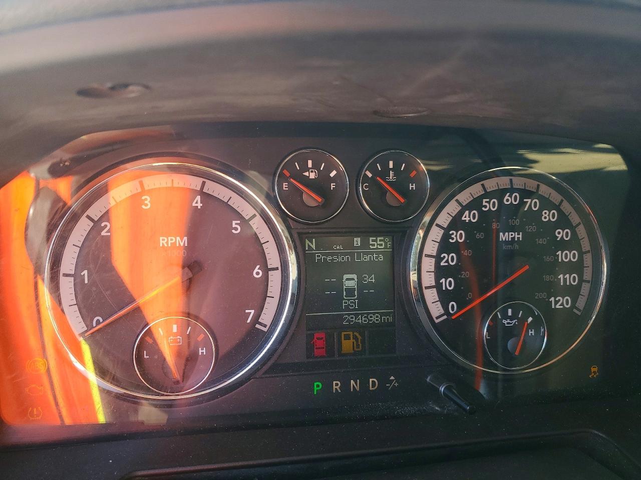 2010 DODGE RAM 1500 photo 9