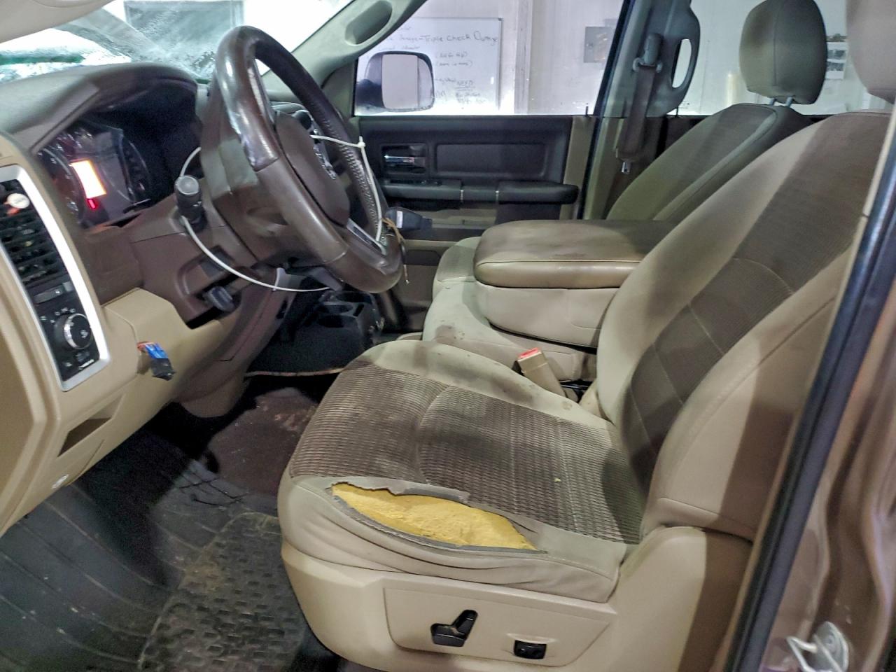 2010 DODGE RAM 1500 photo 7