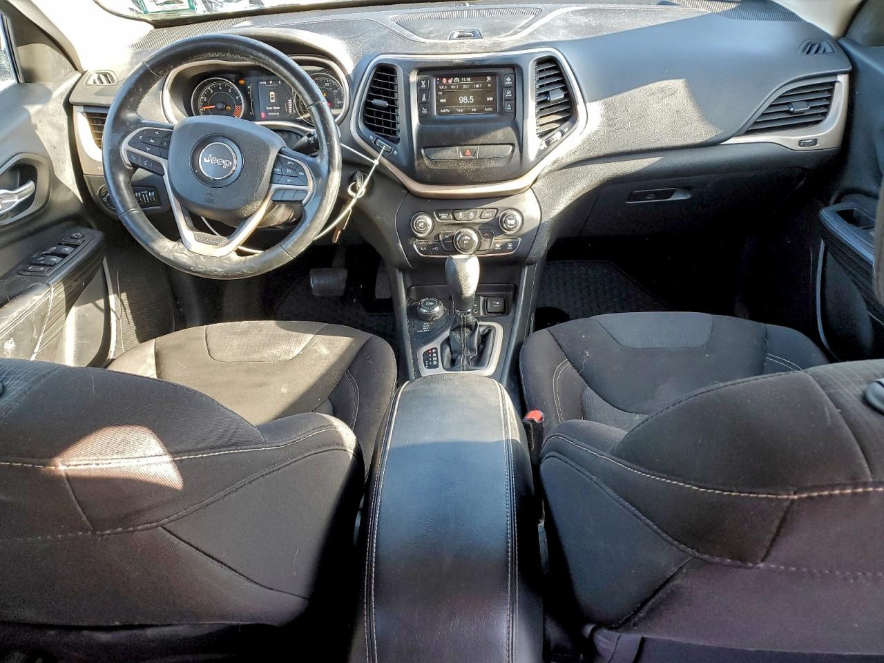 2015 JEEP CHEROKEE LATITUDE photo 15